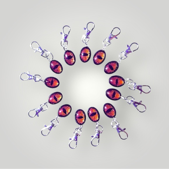 𝑯𝒂𝒏𝒅𝒎𝒂𝒅𝒆 Orange Dragon Eye Keychain w/Gift Bag - Picture 4 of 11